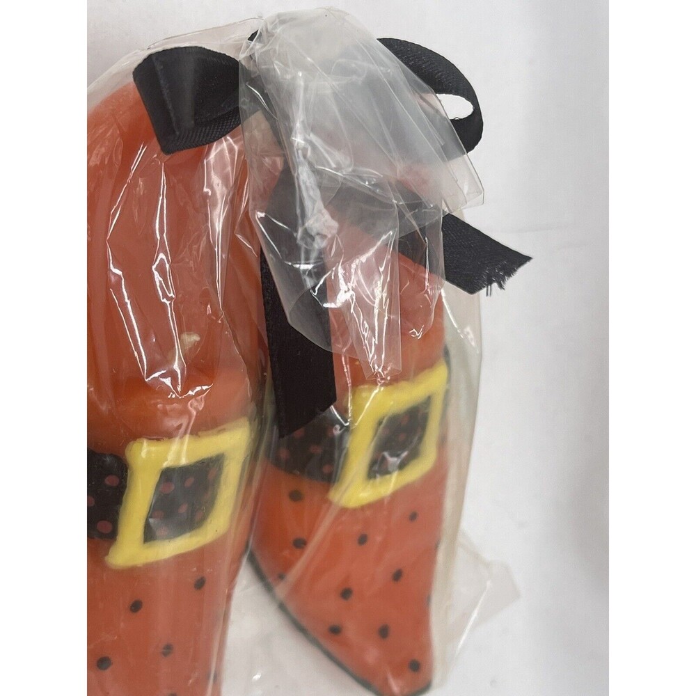 Stonia Creations Halloween Witch Pair Of Shoes  Candle Orange & Black New - Picture 3 of 12